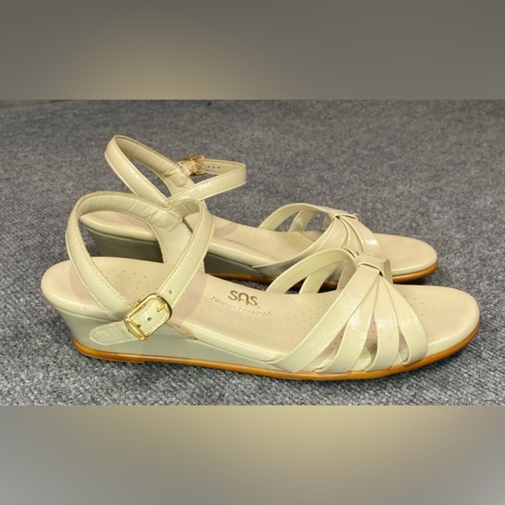 SAS Sandals Women’s 11W Leather Open Toe Strappy White